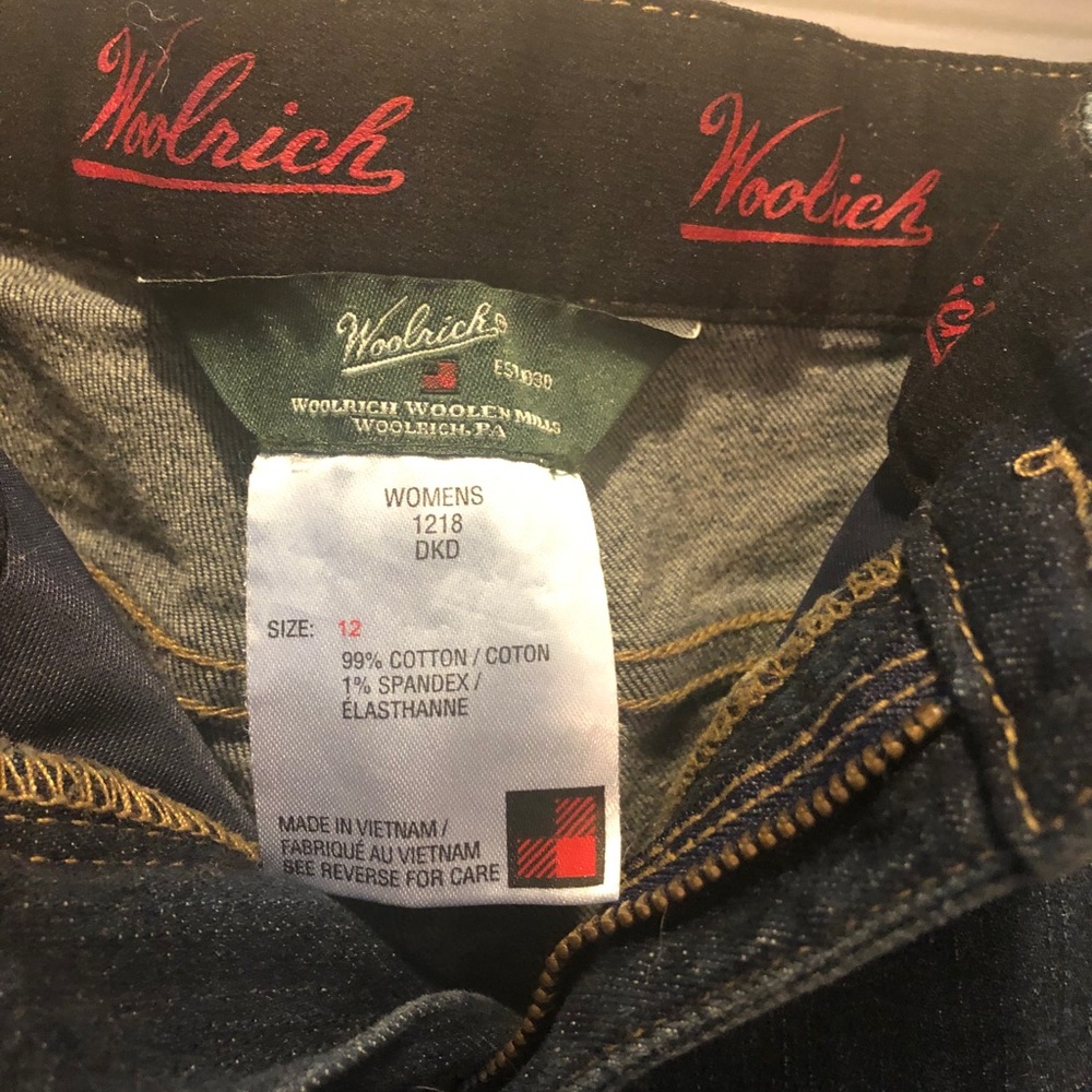 Jeans - Picture 2 of 4